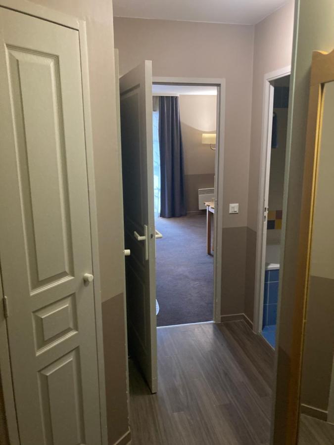セリFlat Near To The Theme Park/Val D'Europeアパートメント エクステリア 写真